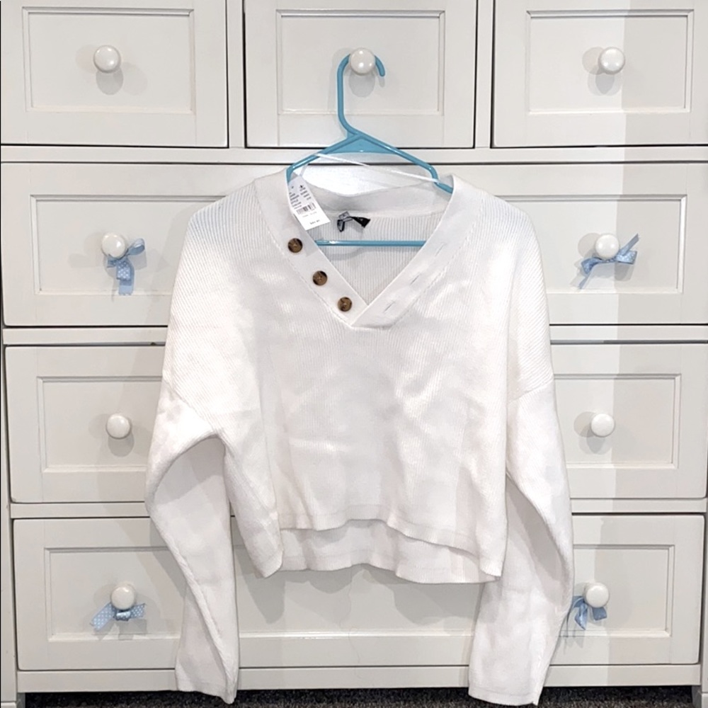 White Pacsun Sweater Crop-Top